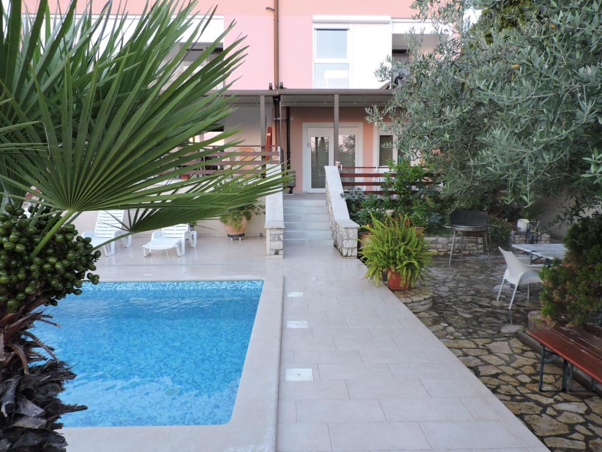 Berat Apartment Vodnjan Exterior foto